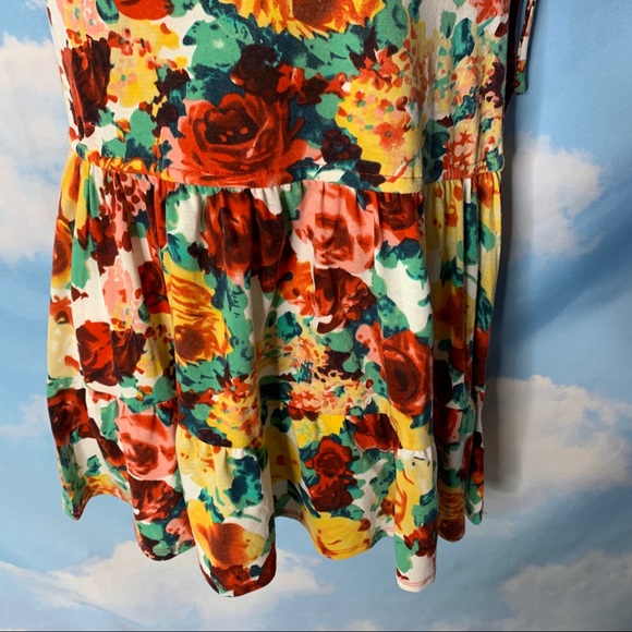 NWT- Sapa- One Shoulder Floral Dress size Medium - Picture 3 of 11
